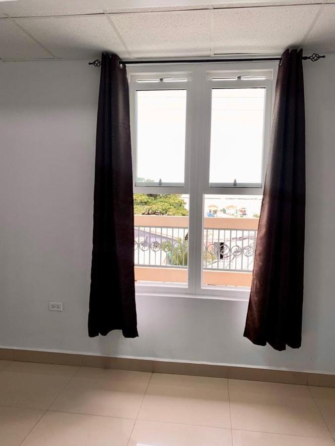 Coastal Bay Suite & Golf Cart Rental San Pedro  Extérieur photo